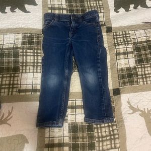 🔴3T. Carters skinny fit jeans